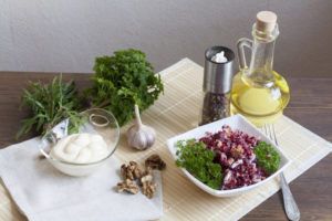 Салат из вареной свеклы