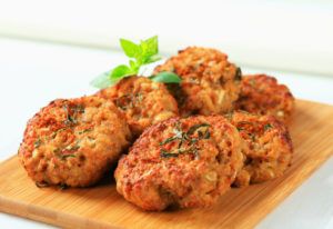 Как приготовить вкусные картофельные котлеты
