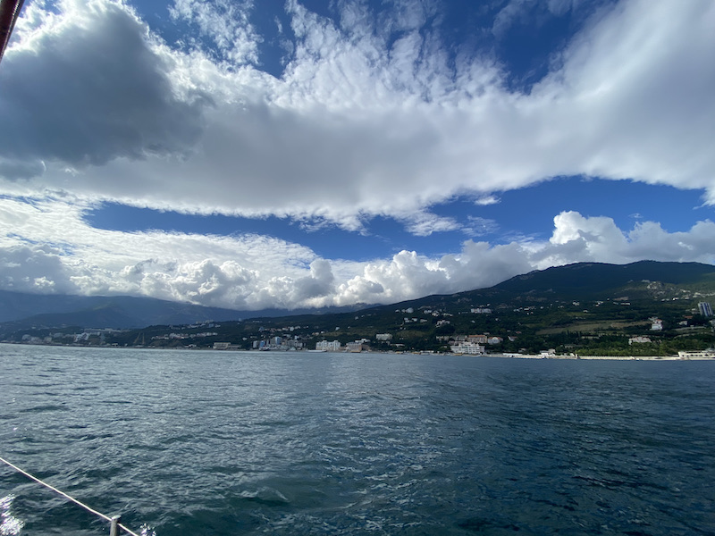 Море